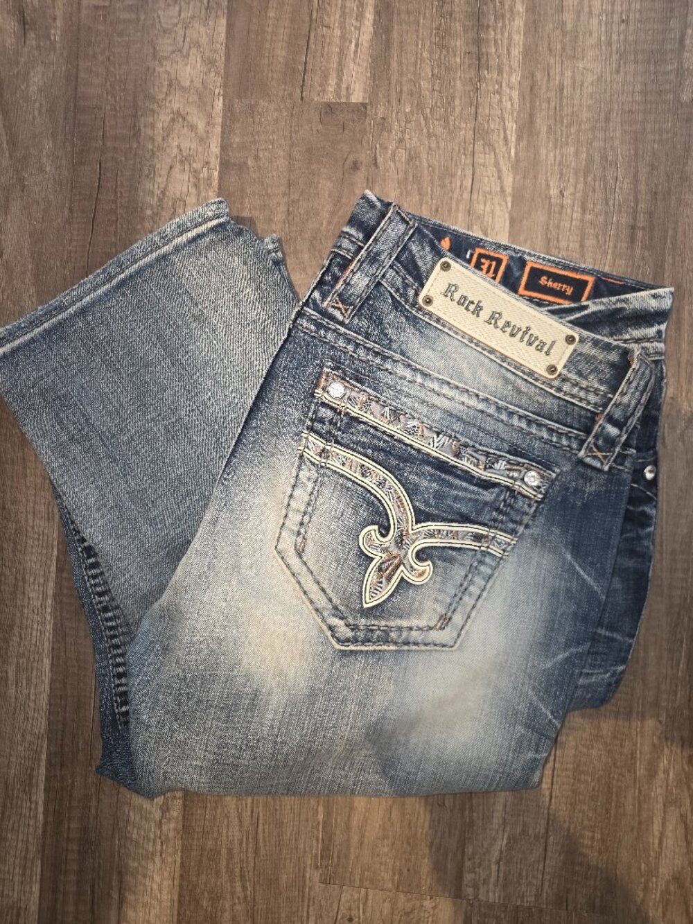 Rock Revival Sherry Easy Crop Denim Capris – Size 31